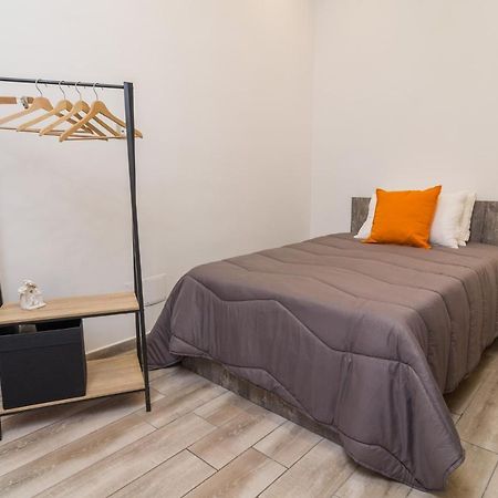 Giu Al Centro Bed & Breakfast Napoli Dış mekan fotoğraf
